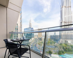 Maison Privee - Chic Apt with Burj Khalifa Views